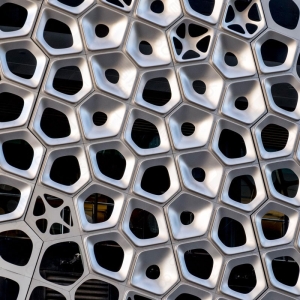 雙曲異形雕花鋁單板